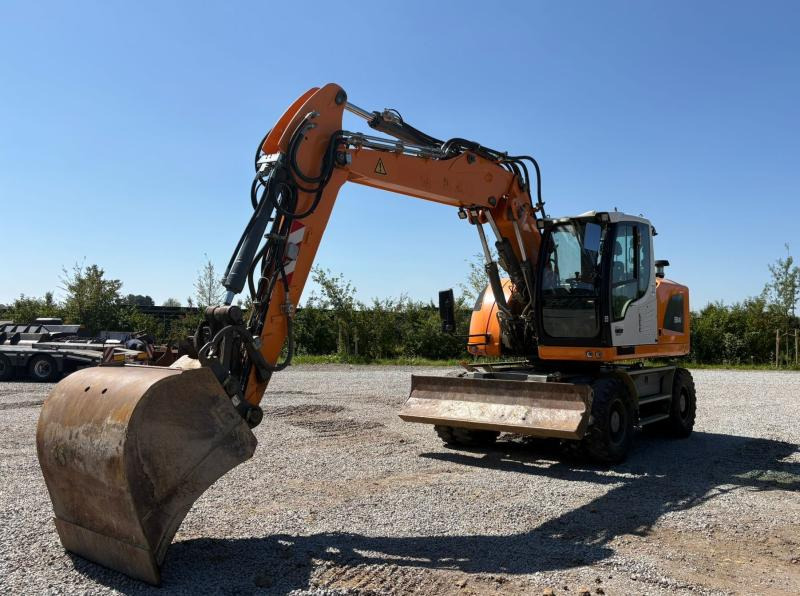 Liebherr A914 - Wheel excavator: picture 2 Liebherr A914 - Wheel excavator: picture 2