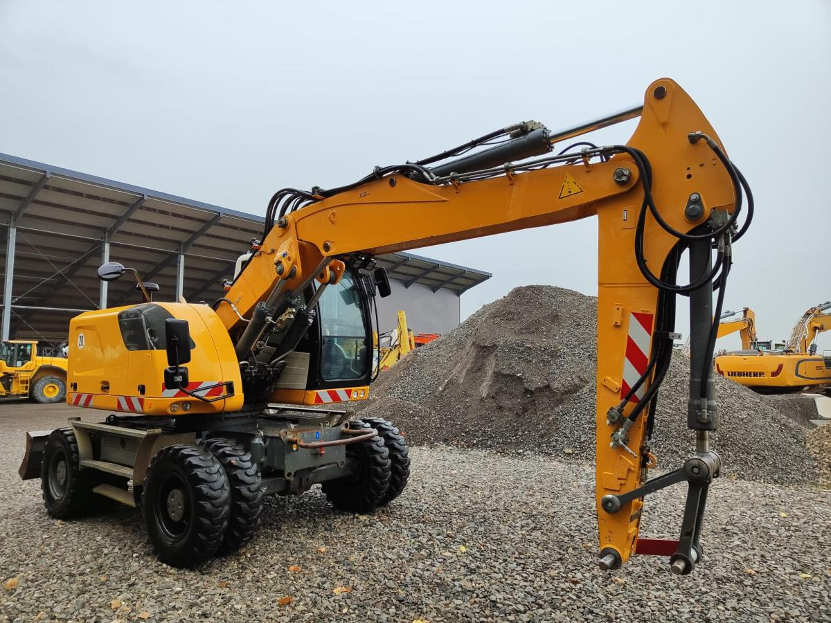 Liebherr A918 Compact - Wheel excavator: picture 3 Liebherr A918 Compact - Wheel excavator: picture 3