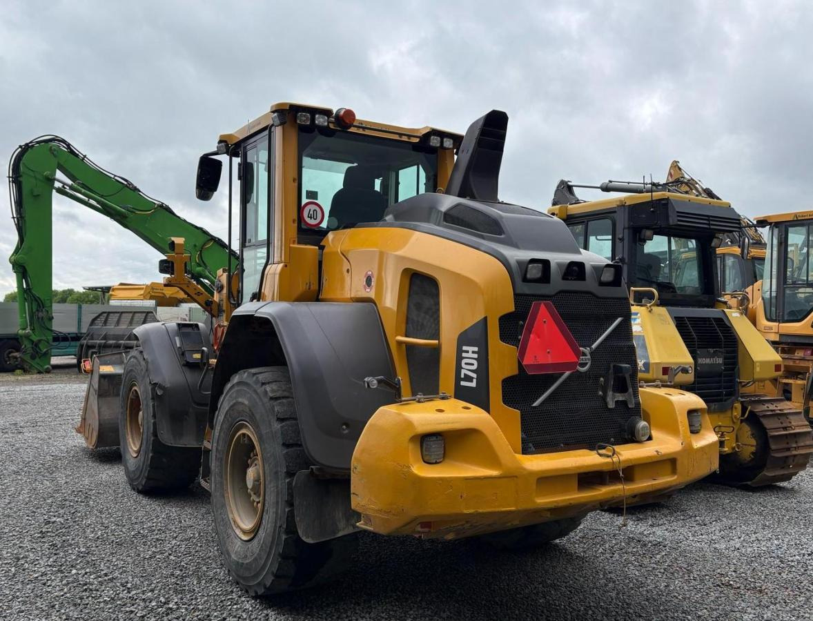Volvo L70H - Wheel loader: picture 1 Volvo L70H - Wheel loader: picture 1