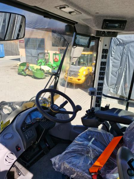 Volvo L90H - Wheel loader: picture 4 Volvo L90H - Wheel loader: picture 4