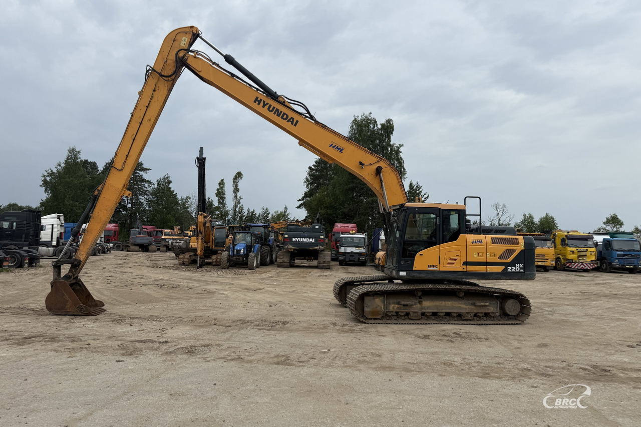 Hyundai HX220LR - Crawler excavator: picture 3 Hyundai HX220LR - Crawler excavator: picture 3