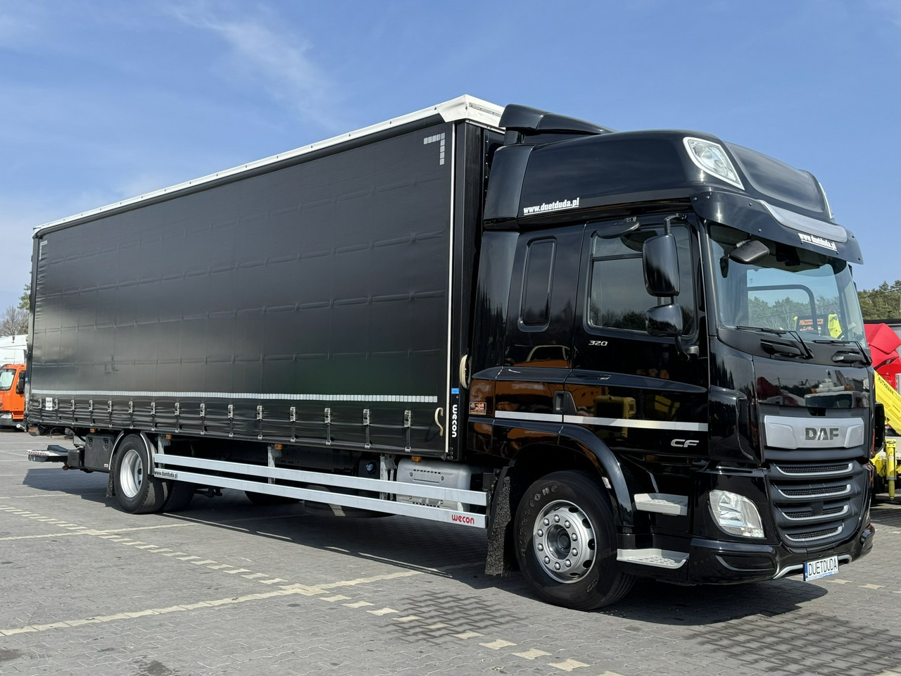 DAF CF 320 E6 Winda Firana Tył Drzwi Dach Zsuwany Długi 9.40m - Curtainsider truck: picture 1 DAF CF 320 E6 Winda Firana Tył Drzwi Dach Zsuwany Długi 9.40m - Curtainsider truck: picture 1