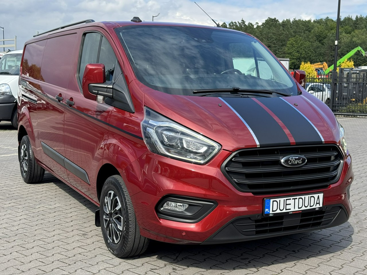Ford Transit Custom - Small van: picture 2 Ford Transit Custom - Small van: picture 2