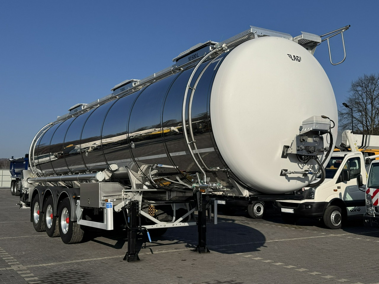 Lag Spożywcza Magyar Izolowana Webasto Pompa Elektryczna do Zrzutu - Tank semi-trailer: picture 4 Lag Spożywcza Magyar Izolowana Webasto Pompa Elektryczna do Zrzutu - Tank semi-trailer: picture 4