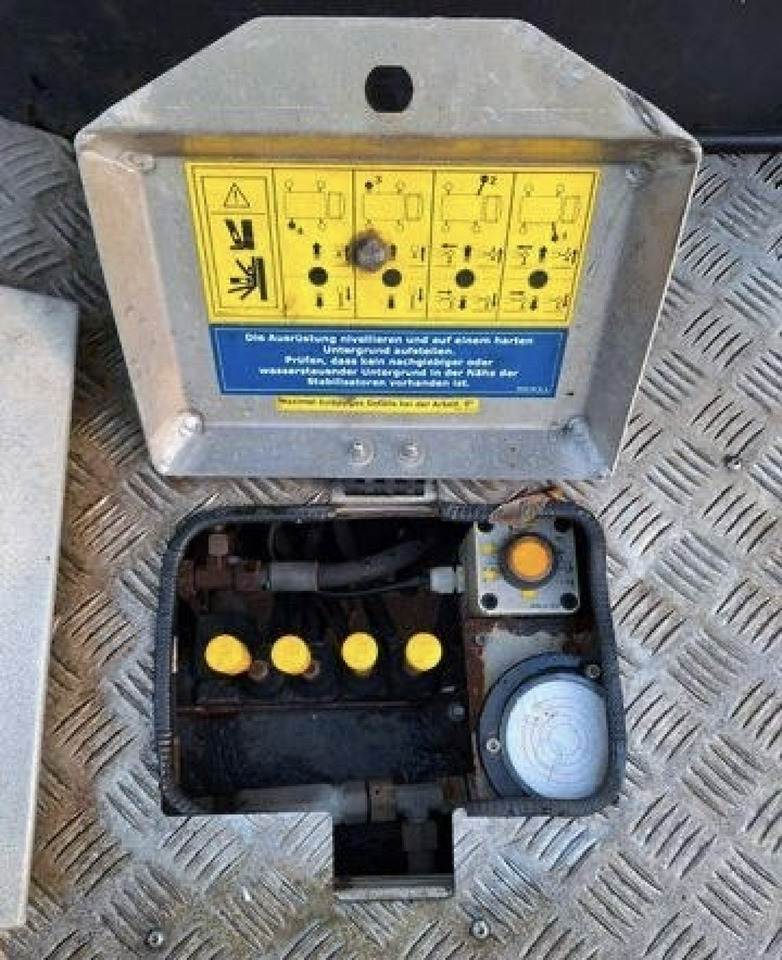 Truck mounted aerial platform Nissan Cabstar Zwyżka Podmośnik Koszowy PALFINGER P240 AXE UDT: picture 7