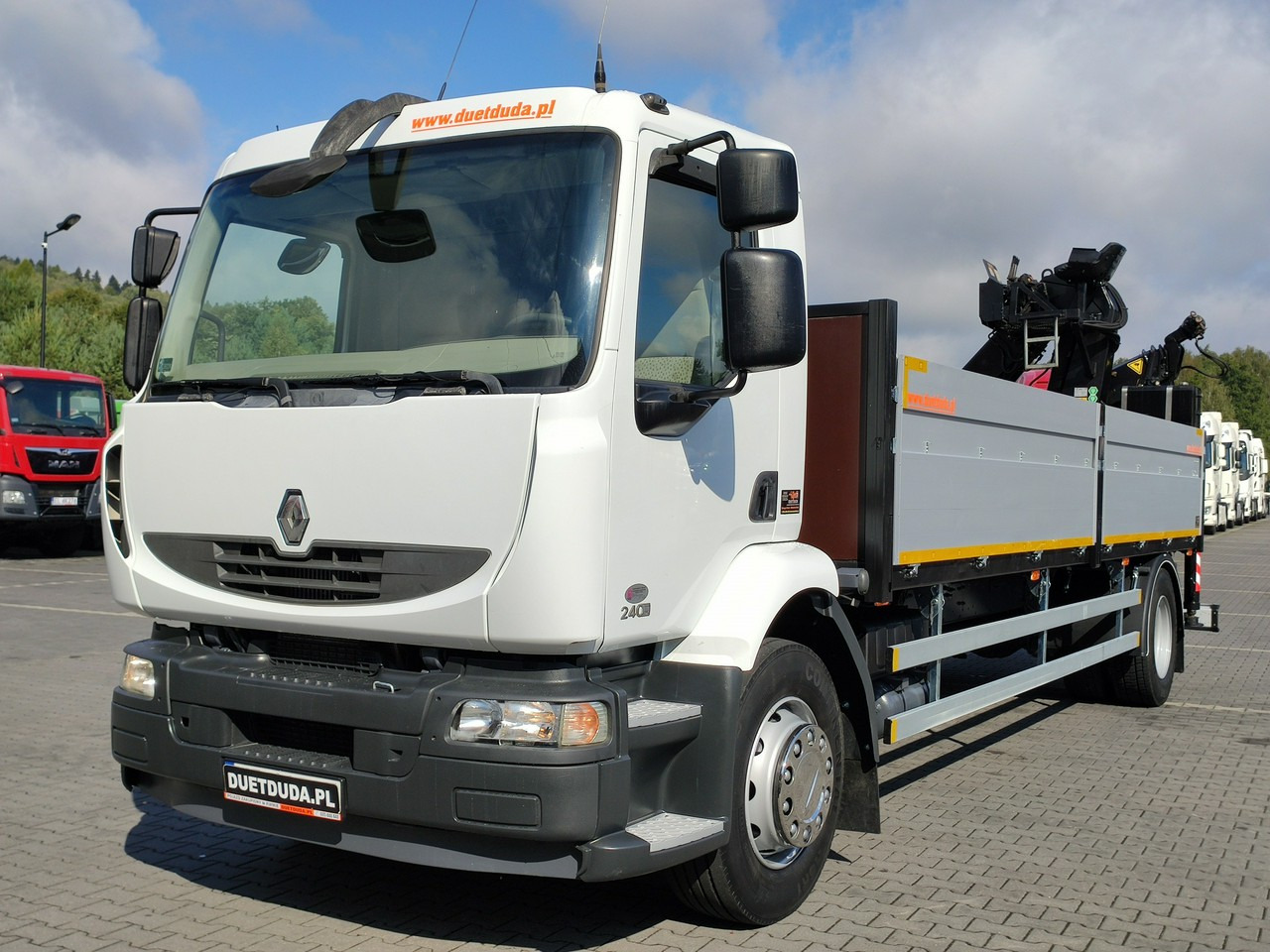 Renault Midlum 180.240DXI + HDS HYVA HB170E2 Udzwig 3.6Tony - Dropside/ Flatbed truck, Crane truck: picture 5 Renault Midlum 180.240DXI + HDS HYVA HB170E2 Udzwig 3.6Tony - Dropside/ Flatbed truck, Crane truck: picture 5