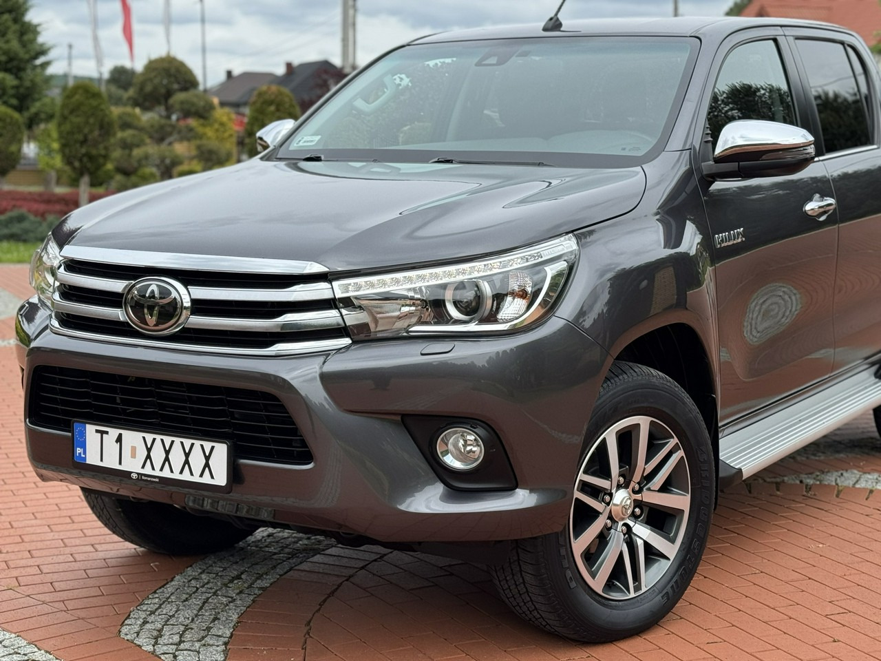 Toyota Hilux - Pickup truck: picture 5 Toyota Hilux - Pickup truck: picture 5