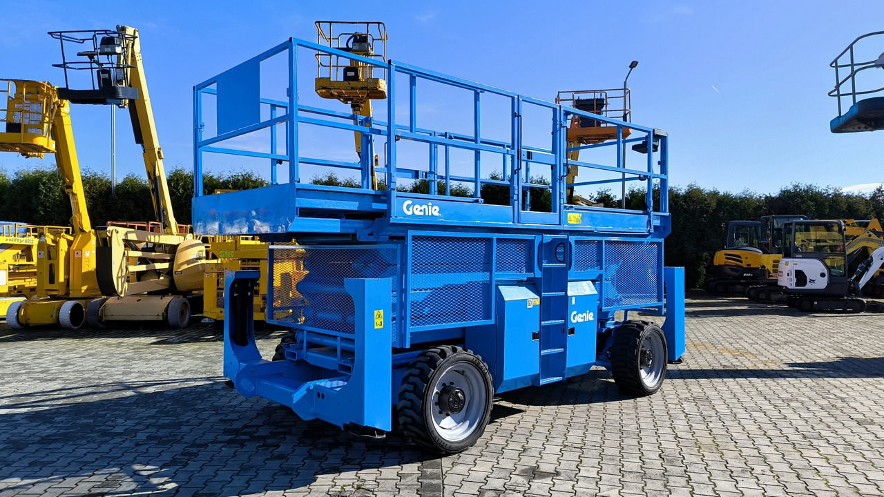 GENIE GS 4390 - Scissor lift: picture 4 GENIE GS 4390 - Scissor lift: picture 4