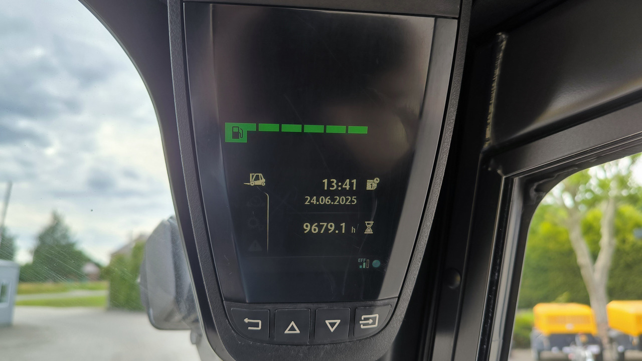 Diesel forklift LINDE H 45 D – 02: picture 14 Diesel forklift LINDE H 45 D – 02: picture 14