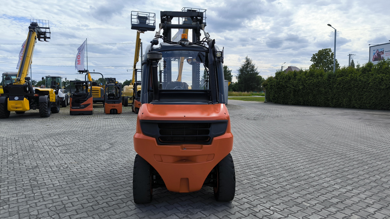 Diesel forklift LINDE H 45 D – 02: picture 6 Diesel forklift LINDE H 45 D – 02: picture 6