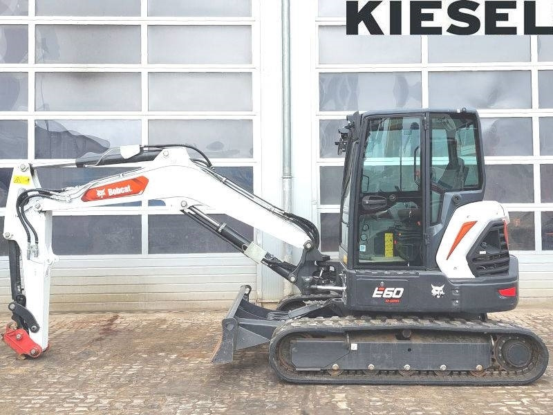 Bobcat E 60 - Mini excavator: picture 1 Bobcat E 60 - Mini excavator: picture 1