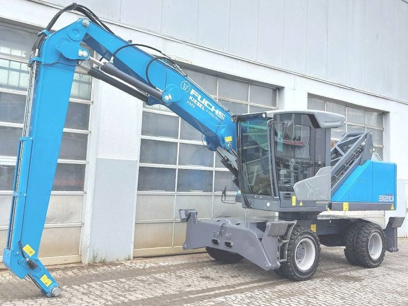 Fuchs MHL 320 F - Waste/ Industry handler: picture 2 Fuchs MHL 320 F - Waste/ Industry handler: picture 2