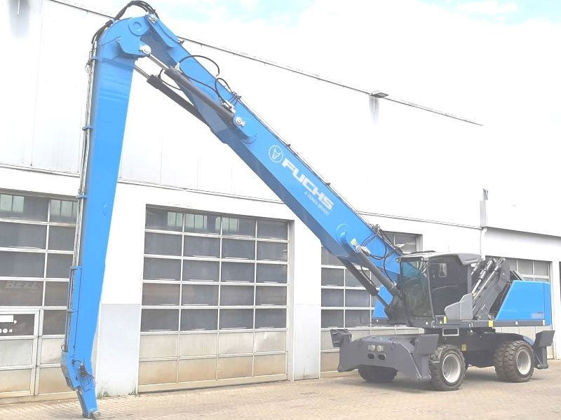 Fuchs MHL 360 F - Waste/ Industry handler: picture 2 Fuchs MHL 360 F - Waste/ Industry handler: picture 2
