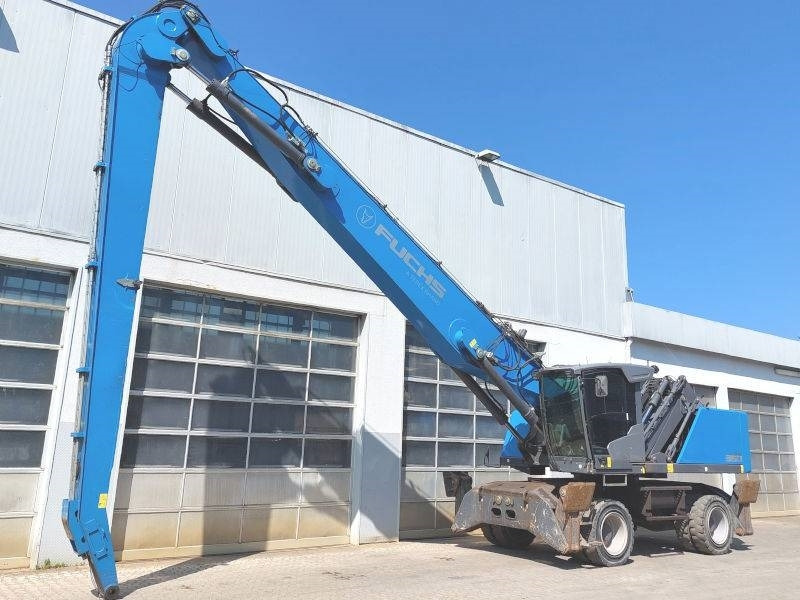 Fuchs MHL 360 F - Waste/ Industry handler: picture 2 Fuchs MHL 360 F - Waste/ Industry handler: picture 2