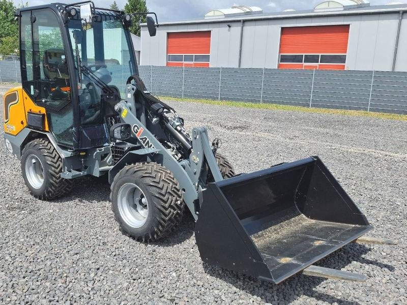 Giant G 2700 E X-Tra Elektro / electric - Skid steer loader: picture 4 Giant G 2700 E X-Tra Elektro / electric - Skid steer loader: picture 4