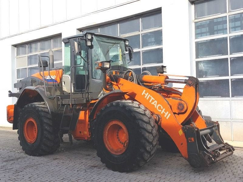 Hitachi ZW 250-6 - Wheel loader: picture 4 Hitachi ZW 250-6 - Wheel loader: picture 4