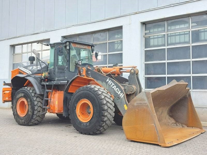 Hitachi ZW 310-7 - Wheel loader: picture 4 Hitachi ZW 310-7 - Wheel loader: picture 4