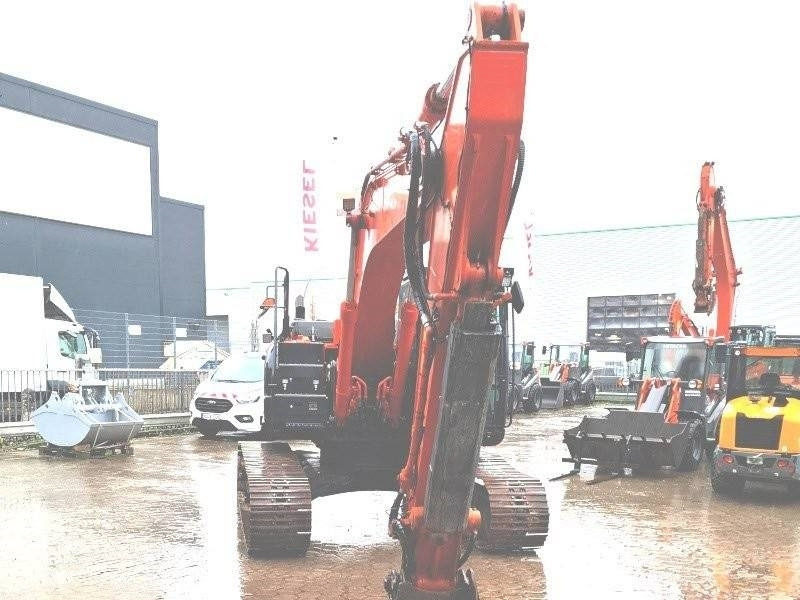 Hitachi ZX 210 LC-6 - Crawler excavator: picture 2 Hitachi ZX 210 LC-6 - Crawler excavator: picture 2