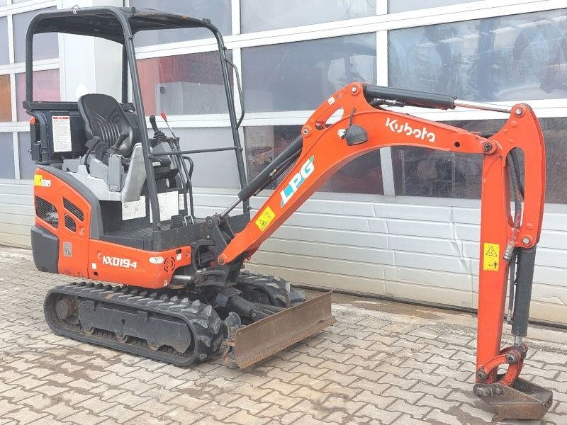 Kubota KX019-4 LPG  - Mini excavator: picture 4 Kubota KX019-4 LPG  - Mini excavator: picture 4