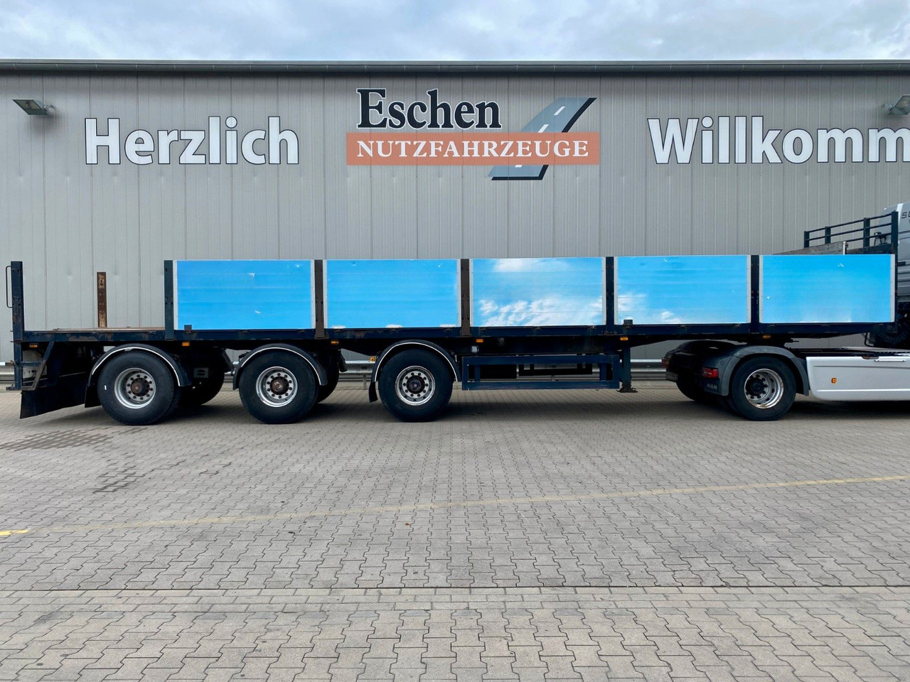 KWB/Bree Rollkranauflieger | 2+3.Achse gelenkt - Dropside/ Flatbed semi-trailer: picture 5 KWB/Bree Rollkranauflieger | 2+3.Achse gelenkt - Dropside/ Flatbed semi-trailer: picture 5
