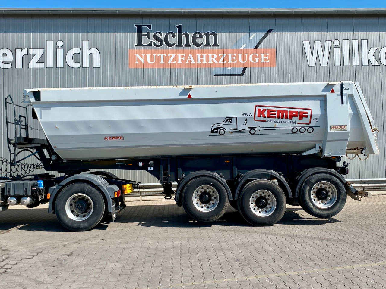 Kempf SKM 35/3 | Stahl 27m³*1+3.Achse liftbar*BPW*EBS - Tipper semi-trailer: picture 2 Kempf SKM 35/3 | Stahl 27m³*1+3.Achse liftbar*BPW*EBS - Tipper semi-trailer: picture 2