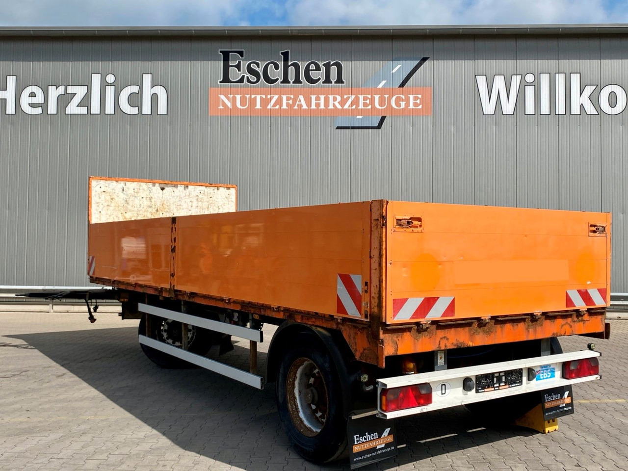 M&V | 1.Hand*Twist-Lock*Reifenprofil:70%*BPW*ABS - Dropside/ Flatbed trailer: picture 3 M&V | 1.Hand*Twist-Lock*Reifenprofil:70%*BPW*ABS - Dropside/ Flatbed trailer: picture 3