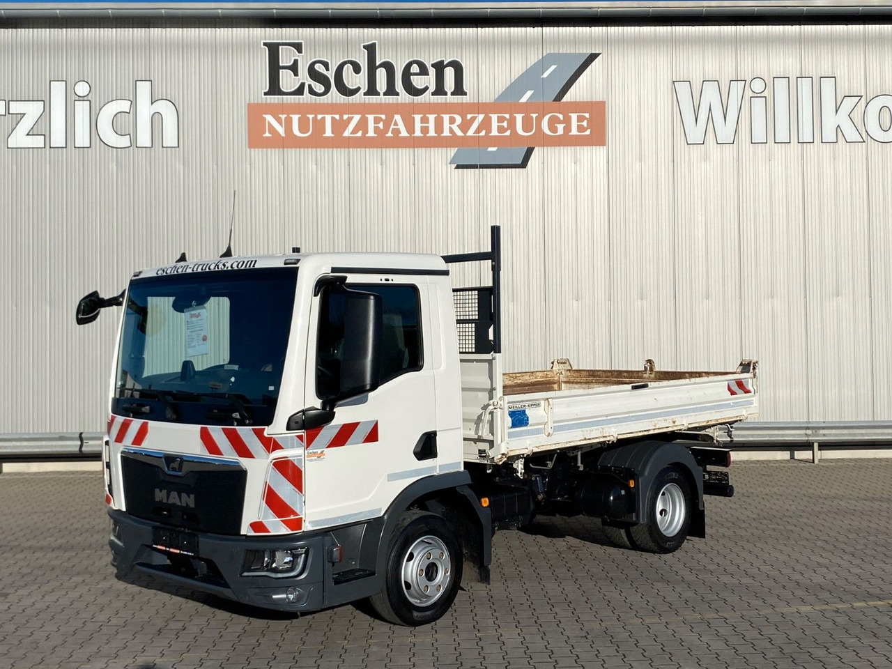 MAN TGL 8.220 BB | MEILLER*3xSitze*Klima*Navi*2x AHK - Tipper van: picture 1 MAN TGL 8.220 BB | MEILLER*3xSitze*Klima*Navi*2x AHK - Tipper van: picture 1