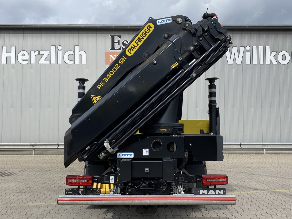 MAN TGX 26.510 6x2-4 LL / Palfinger PK 34002-SHE - Dropside/ Flatbed truck, Crane truck: picture 4 MAN TGX 26.510 6x2-4 LL / Palfinger PK 34002-SHE - Dropside/ Flatbed truck, Crane truck: picture 4