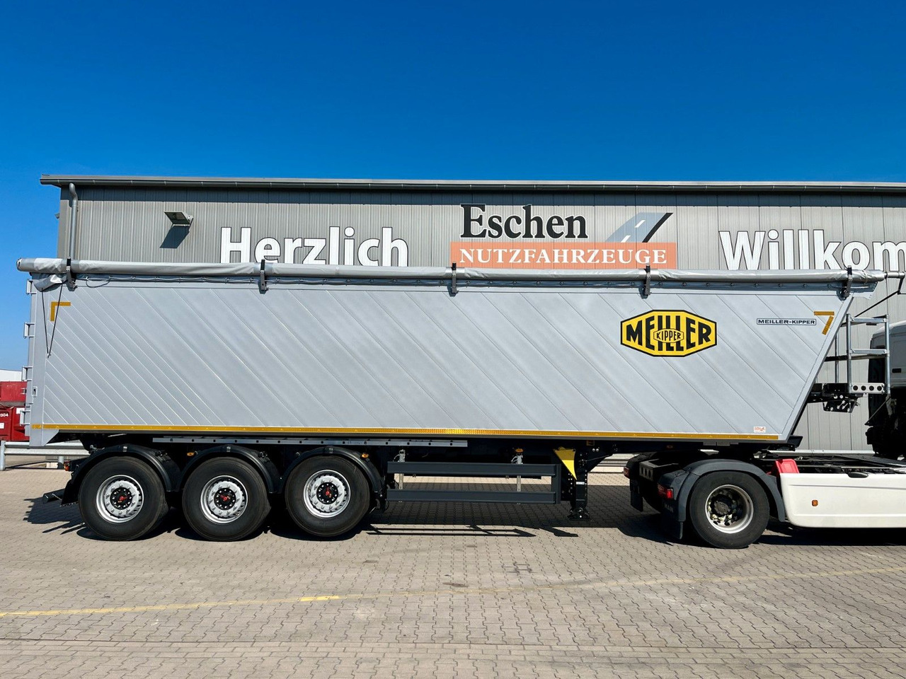 Meiller MHKA 45/3 Getreide 49m³ ALU*7mm Boden*Lift*Plane - Tipper semi-trailer: picture 5 Meiller MHKA 45/3 Getreide 49m³ ALU*7mm Boden*Lift*Plane - Tipper semi-trailer: picture 5