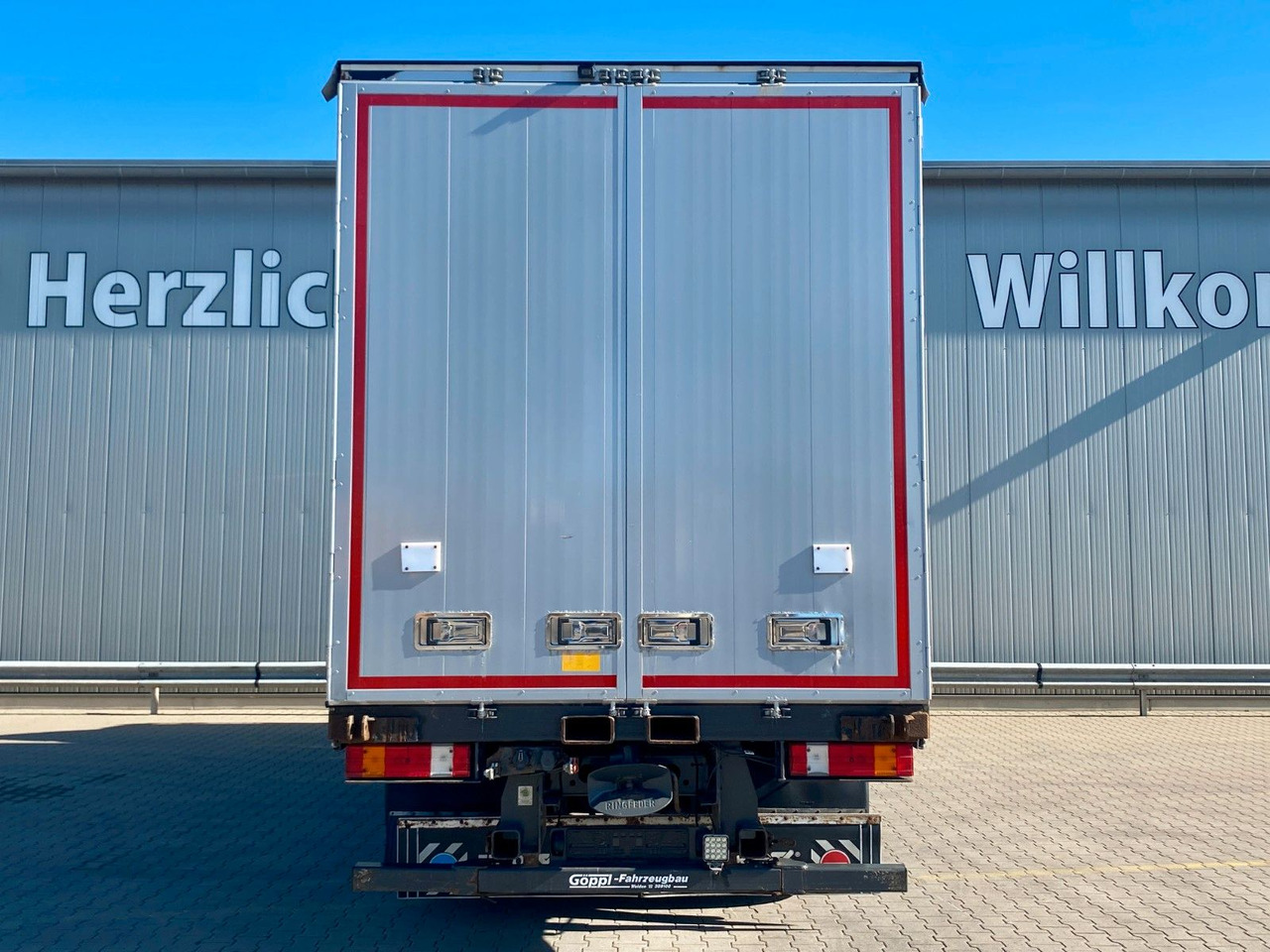 Mercedes-Benz Actros 2541| beidseitig Gardine*Edscha*AHK*Klima - Curtainsider truck: picture 4 Mercedes-Benz Actros 2541| beidseitig Gardine*Edscha*AHK*Klima - Curtainsider truck: picture 4