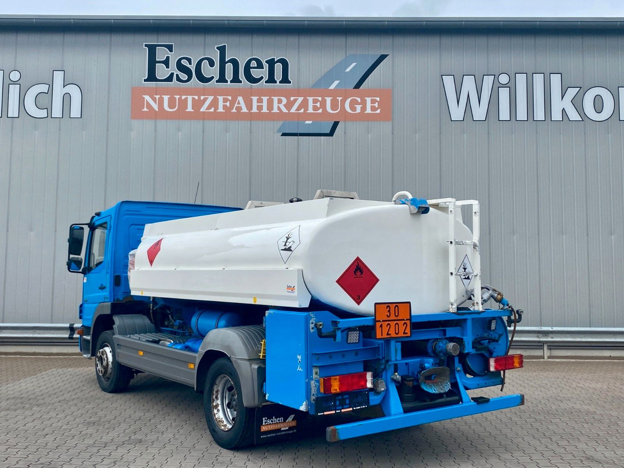 Mercedes-Benz Atego 1318 | Esterer A3*7480ltr*AHK*1.Hand - Tank truck: picture 3 Mercedes-Benz Atego 1318 | Esterer A3*7480ltr*AHK*1.Hand - Tank truck: picture 3