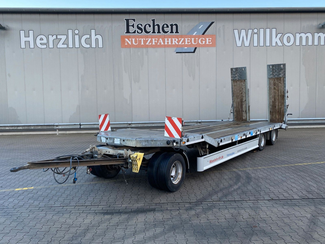Möslein TF3-P | verzinktes Chassis*hydr. Rampen*Blatt - Low loader trailer: picture 1 Möslein TF3-P | verzinktes Chassis*hydr. Rampen*Blatt - Low loader trailer: picture 1
