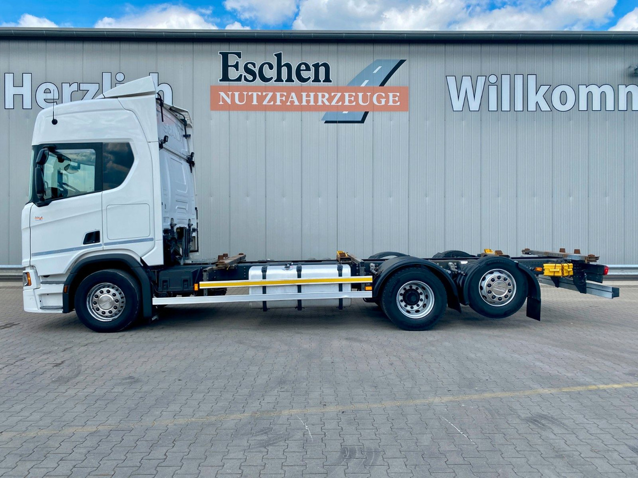 Scania R 450 B 6x2*4 BDF | Retarder*AHK*Lift*SDG Rahmen - Container transporter/ Swap body truck: picture 2 Scania R 450 B 6x2*4 BDF | Retarder*AHK*Lift*SDG Rahmen - Container transporter/ Swap body truck: picture 2