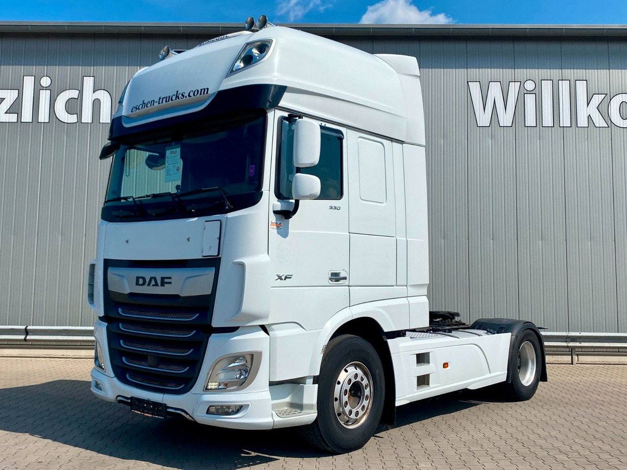 DAF XF 530 Super Space Cab | Hydraulik*Standklima - Tractor unit: picture 1 DAF XF 530 Super Space Cab | Hydraulik*Standklima - Tractor unit: picture 1