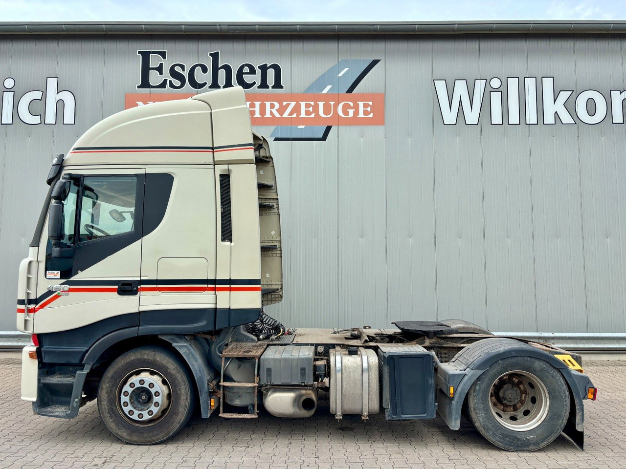 Iveco Stralis AS 440 S 46 T/P | Retarder*Hydraulik*AC - Tractor unit: picture 2 Iveco Stralis AS 440 S 46 T/P | Retarder*Hydraulik*AC - Tractor unit: picture 2