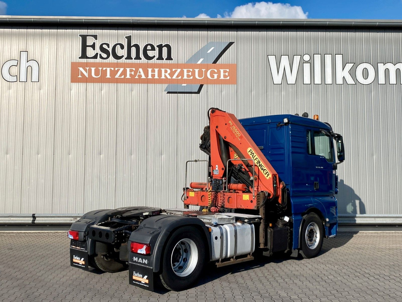 MAN TGX 18.400 | Palfinger PK 15500*FUNK*Navi*AC - Tractor unit: picture 5 MAN TGX 18.400 | Palfinger PK 15500*FUNK*Navi*AC - Tractor unit: picture 5