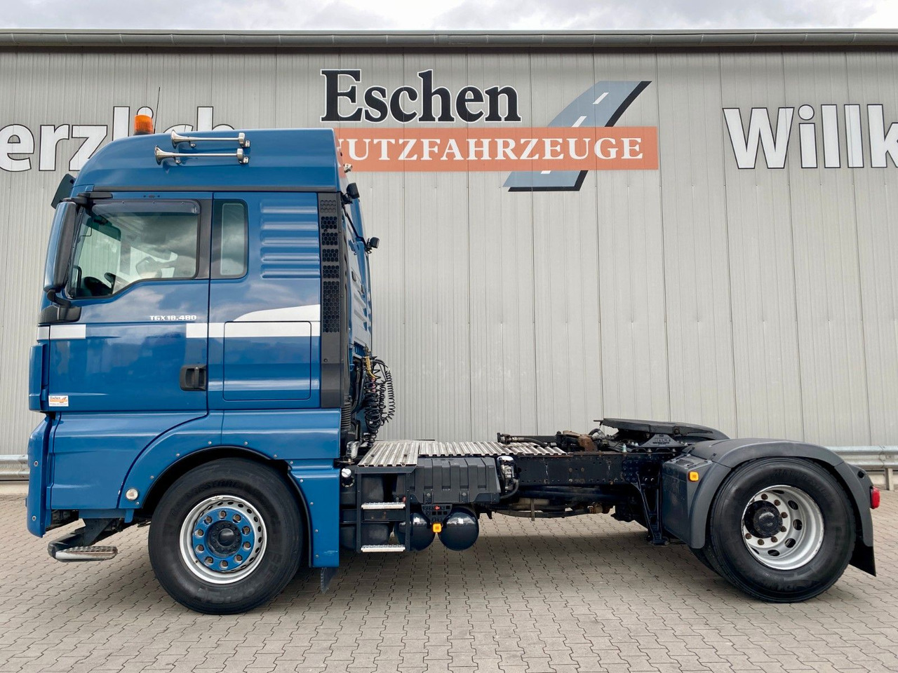 MAN TGX 18.480 BLS| XLX*2x Hydraulik*Intarder*Kamera - Tractor unit: picture 2 MAN TGX 18.480 BLS| XLX*2x Hydraulik*Intarder*Kamera - Tractor unit: picture 2