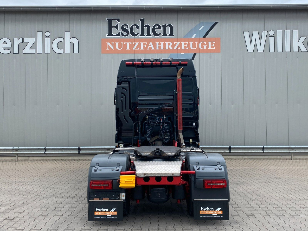 MAN TGX 18.510 TG3 4x4 HYDRO | GM*2x Hydraulik*Navi - Tractor unit: picture 4 MAN TGX 18.510 TG3 4x4 HYDRO | GM*2x Hydraulik*Navi - Tractor unit: picture 4