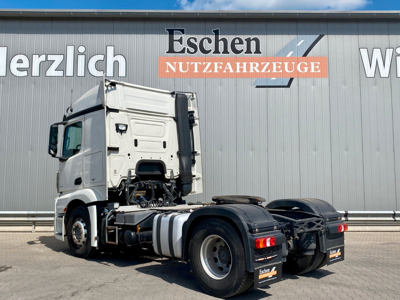 Mercedes-Benz 1843 LS Actros | Kipphydraulik*1.Hand*Alufelgen - Tractor unit: picture 3 Mercedes-Benz 1843 LS Actros | Kipphydraulik*1.Hand*Alufelgen - Tractor unit: picture 3