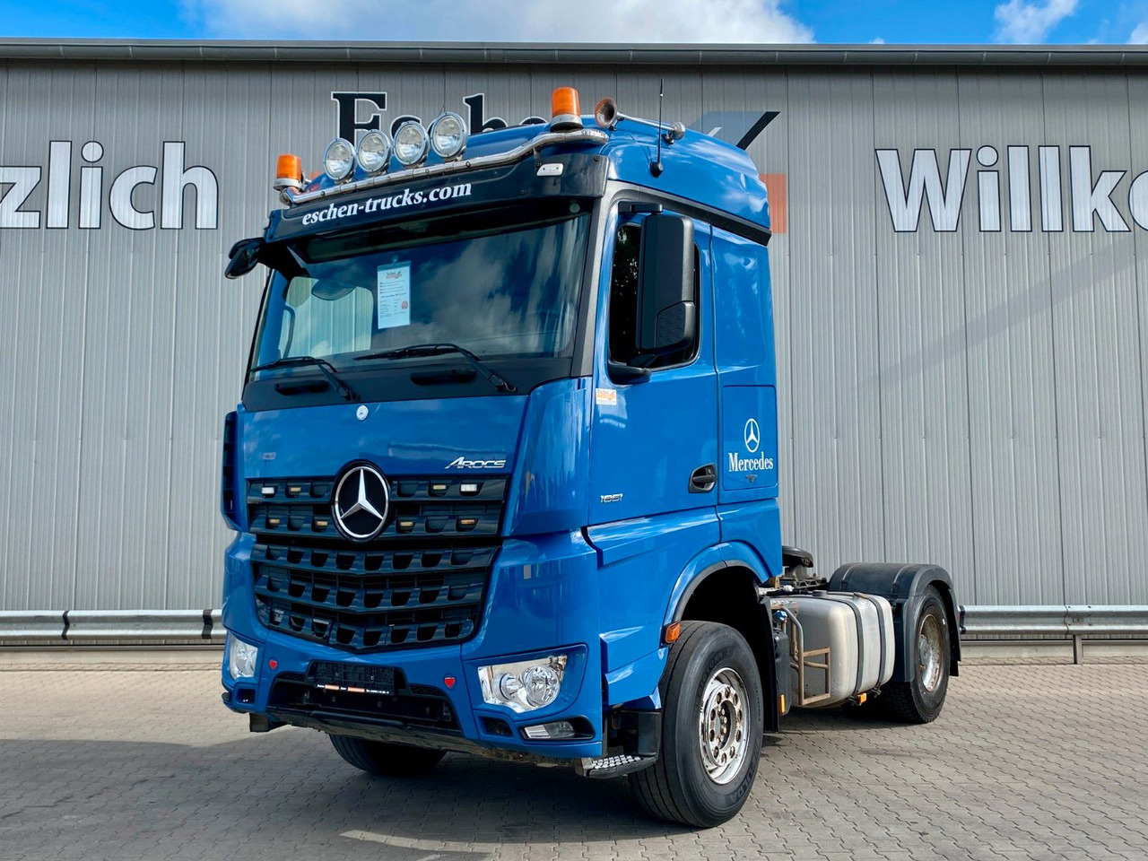 Mercedes-Benz 1851 Arocs LS | 2x Hydraulik*Reifen:70%*1.Hd*AC - Tractor unit: picture 1 Mercedes-Benz 1851 Arocs LS | 2x Hydraulik*Reifen:70%*1.Hd*AC - Tractor unit: picture 1