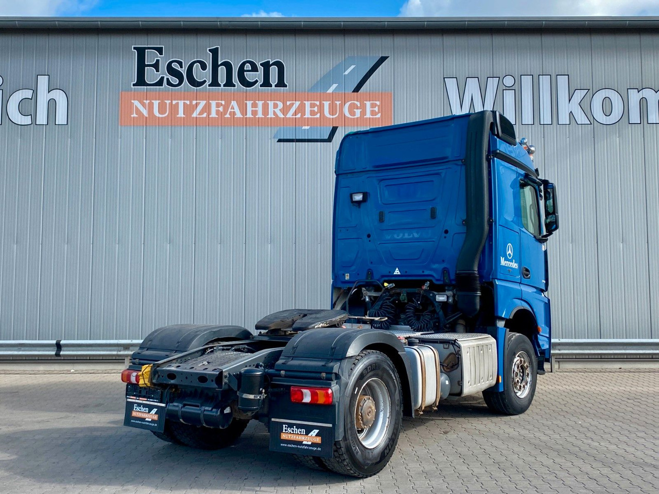 Mercedes-Benz 1851 Arocs LS | 2x Hydraulik*Reifen:70%*1.Hd*AC - Tractor unit: picture 5 Mercedes-Benz 1851 Arocs LS | 2x Hydraulik*Reifen:70%*1.Hd*AC - Tractor unit: picture 5