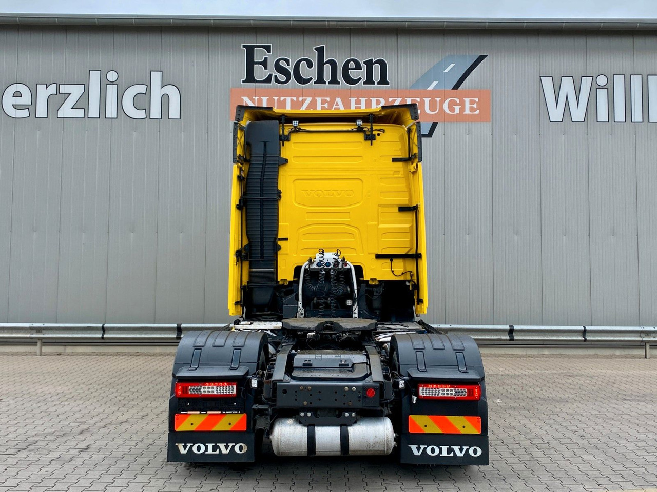 Volvo FH 500 | Globetrotter*I-Park Cool*Hydraulik*1.Hd - Tractor unit: picture 4 Volvo FH 500 | Globetrotter*I-Park Cool*Hydraulik*1.Hd - Tractor unit: picture 4