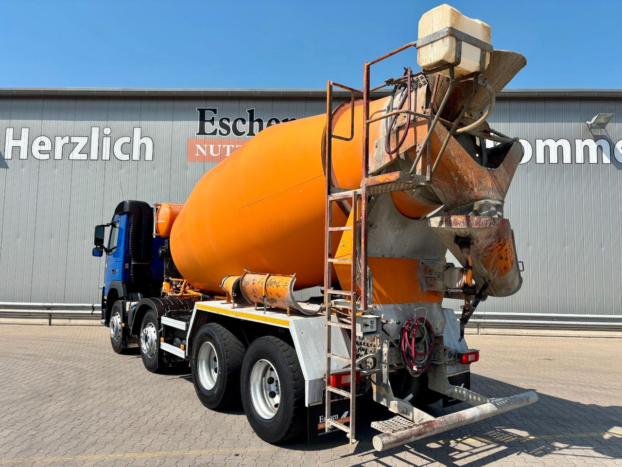 Volvo FM 410 / 8x4 | 9m³ Intermix*I-Shift*Klima*Blatt - Concrete mixer truck: picture 3 Volvo FM 410 / 8x4 | 9m³ Intermix*I-Shift*Klima*Blatt - Concrete mixer truck: picture 3