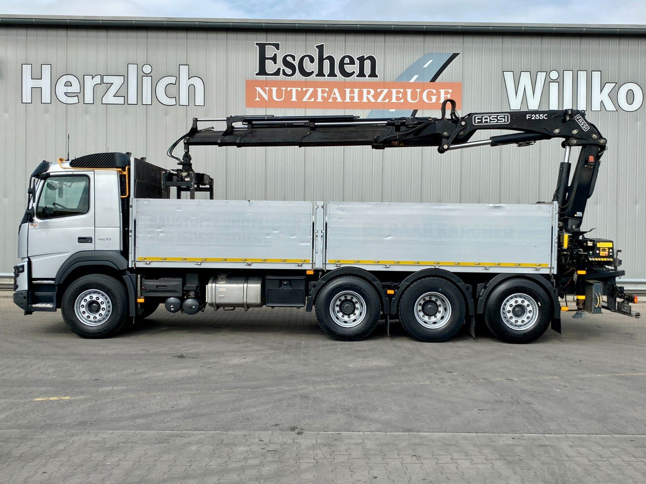 Volvo FMX 420 8x4 | Fassi F255AC2.24XE*FUNK*Fly-Jib*AC - Dropside/ Flatbed truck, Crane truck: picture 3 Volvo FMX 420 8x4 | Fassi F255AC2.24XE*FUNK*Fly-Jib*AC - Dropside/ Flatbed truck, Crane truck: picture 3