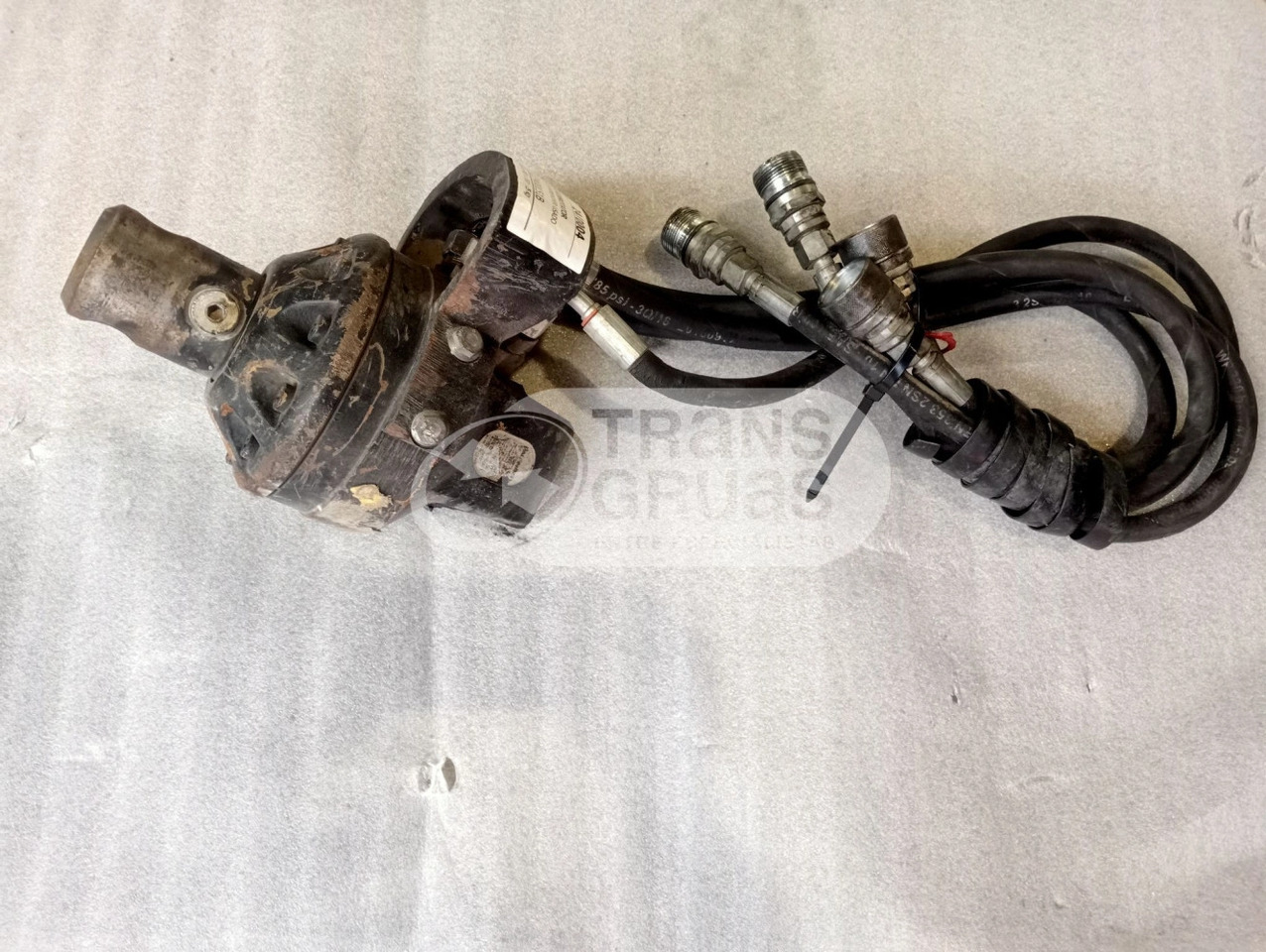 Rotator Kinshofer ocasión 4.500 Kg - Attachment for Construction machinery: picture 1 Rotator Kinshofer ocasión 4.500 Kg - Attachment for Construction machinery: picture 1