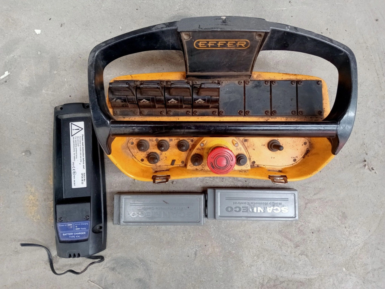 Grúa EFFER 305 5S - Loader crane for Truck: picture 3 Grúa EFFER 305 5S - Loader crane for Truck: picture 3