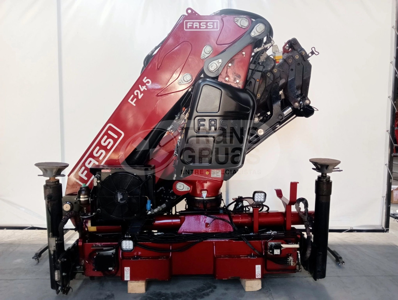 Grúa Fassi F245A.2.26 E-Dynamic - Loader crane for Truck: picture 2 Grúa Fassi F245A.2.26 E-Dynamic - Loader crane for Truck: picture 2