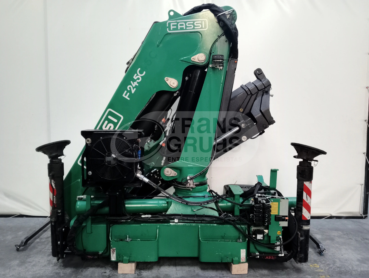 Grúa Fassi F245AC.0.24 E-ACTIVE - Loader crane for Truck: picture 1 Grúa Fassi F245AC.0.24 E-ACTIVE - Loader crane for Truck: picture 1
