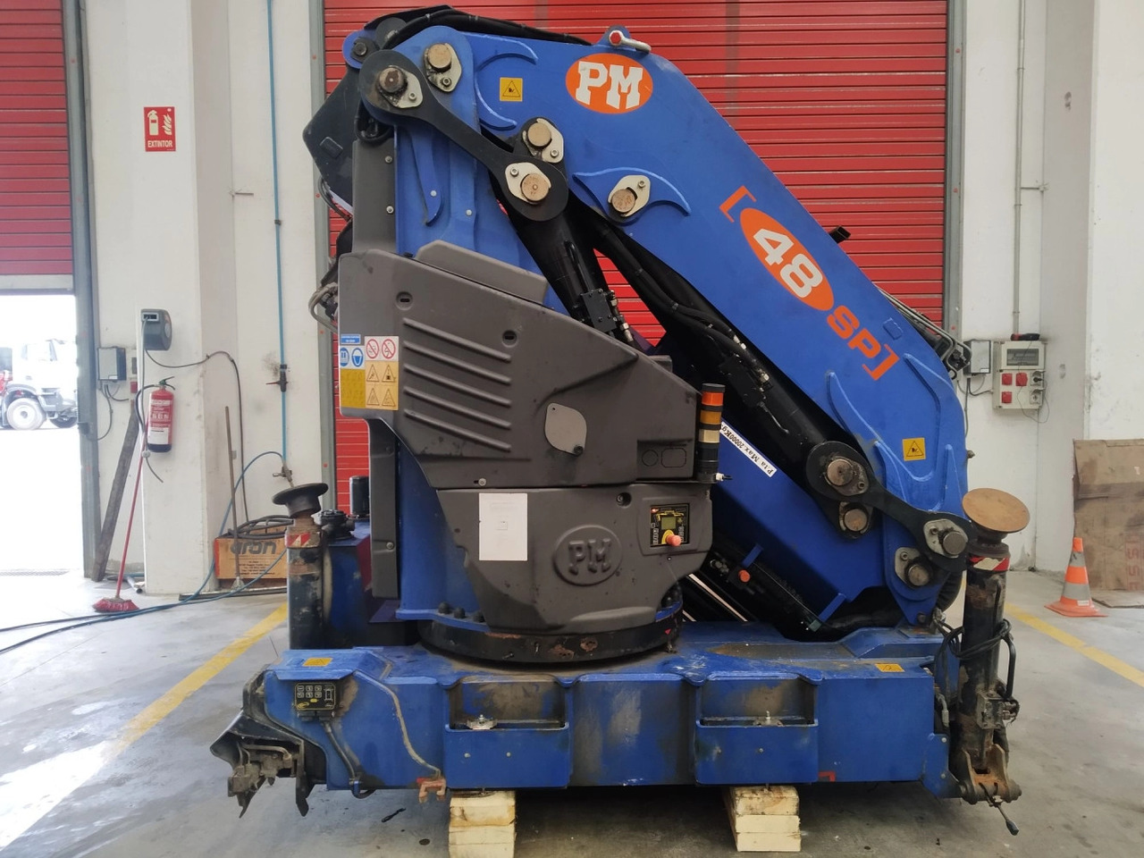 Grúa PM 48 SP - Loader crane for Truck: picture 1 Grúa PM 48 SP - Loader crane for Truck: picture 1