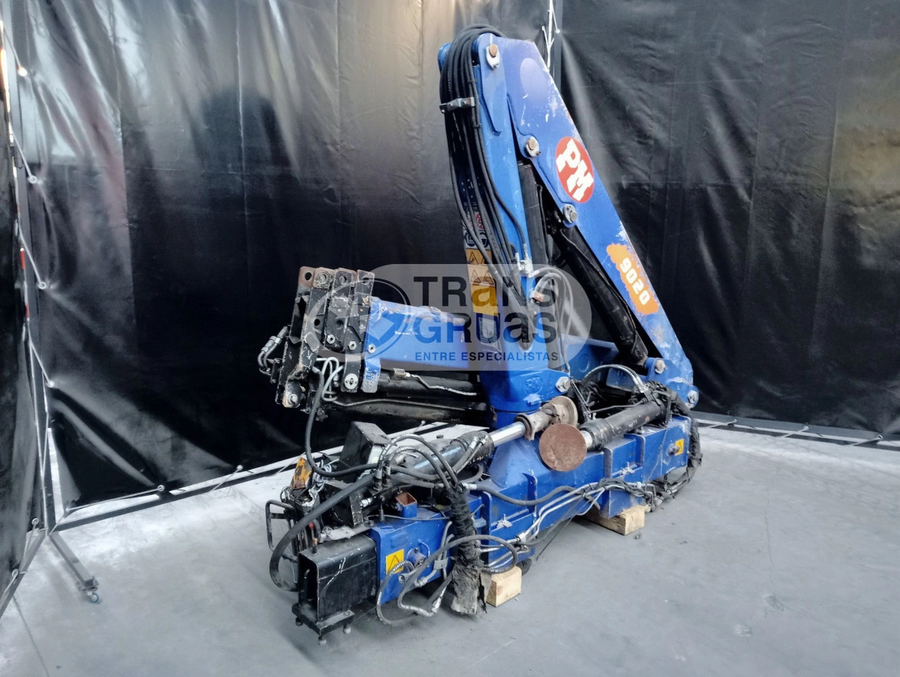 Grúa PM 9 - Loader crane for Truck: picture 4 Grúa PM 9 - Loader crane for Truck: picture 4